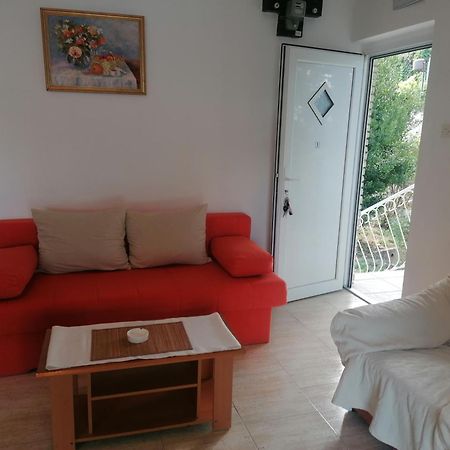 Apartman Volarevic Donji Karin Zewnętrze zdjęcie