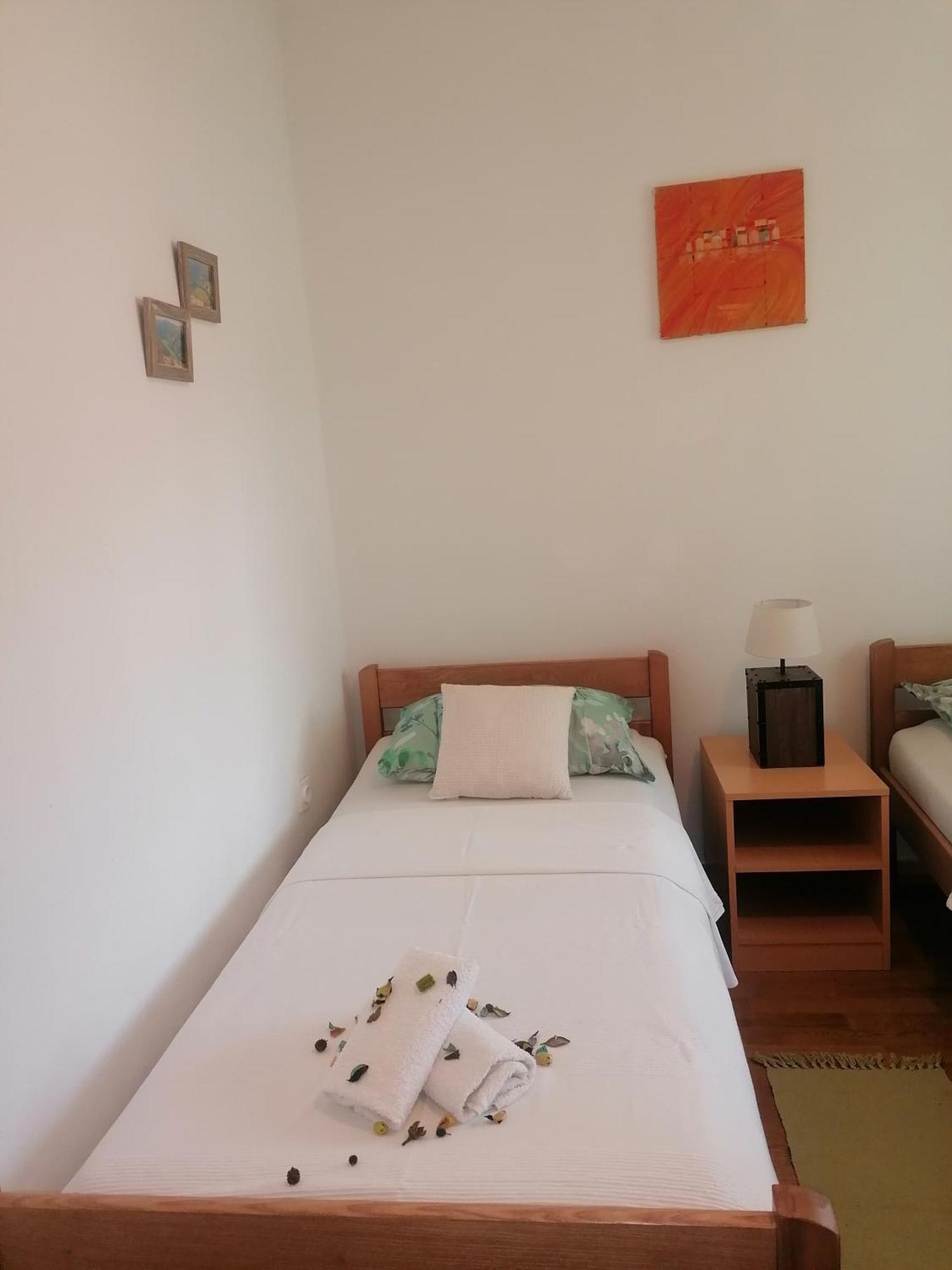 Apartman Volarevic Donji Karin Zewnętrze zdjęcie